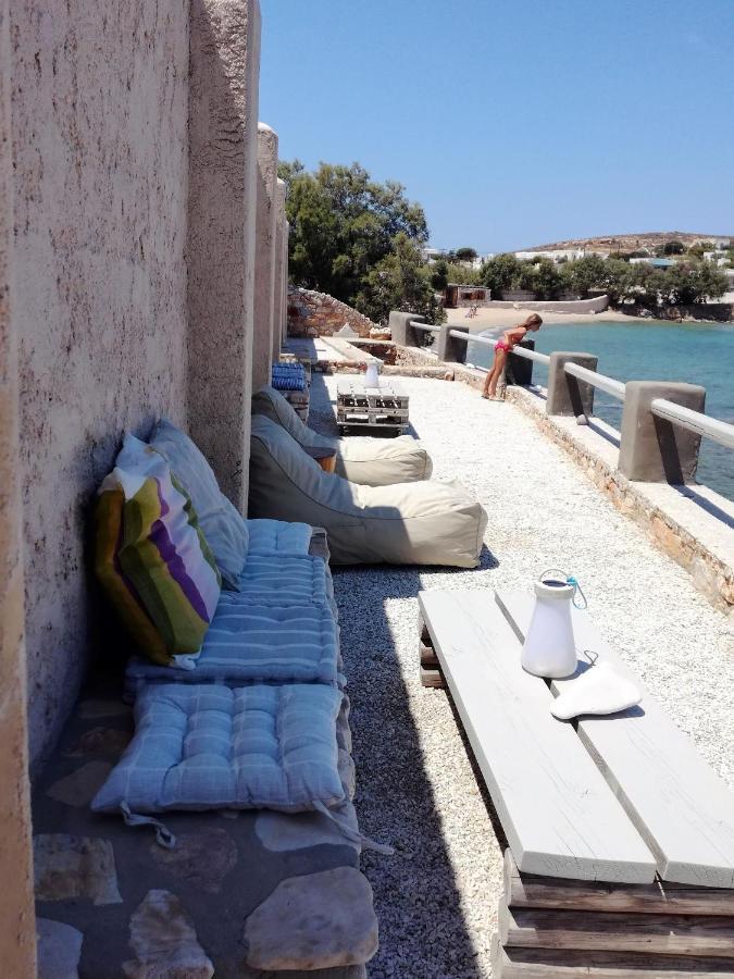 Nesaea Seafront House Villa Parasporos Bagian luar foto